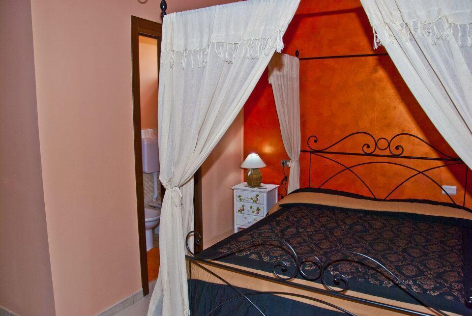 B&B I Girasoli Франкавила ал Маре Стая снимка