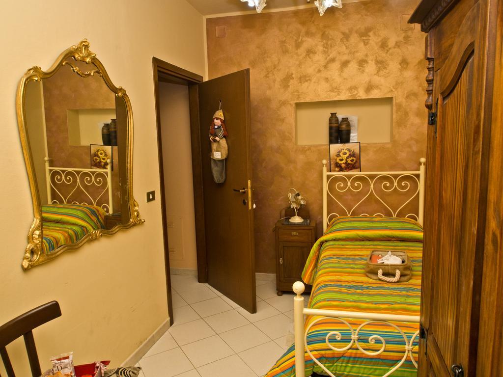 B&B I Girasoli Франкавила ал Маре Екстериор снимка